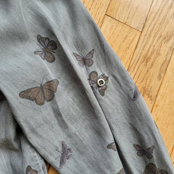 STANDARD GRACE Gray Butterfly Print Women's Shirt L - Picture 5 of 13